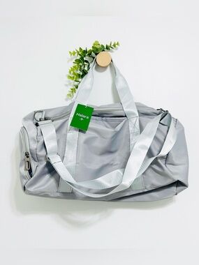 Halara NWT Gray Large Duffel Travel Bag